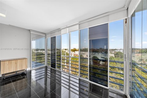 Condominio en venta en Miami, Florida, 2 dormitorios, 109.81 m2 № 2033466 - foto 22