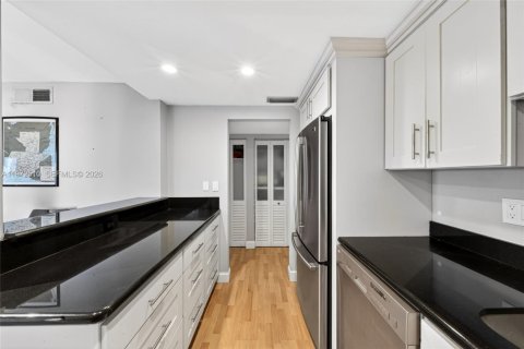 Condominio en venta en Miami, Florida, 2 dormitorios, 109.81 m2 № 2033466 - foto 28