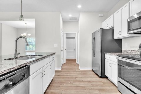 Villa ou maison à vendre à Port Charlotte, Floride: 3 chambres, 148.74 m2 № 2149922 - photo 10