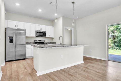 Villa ou maison à vendre à Port Charlotte, Floride: 3 chambres, 148.74 m2 № 2149922 - photo 7