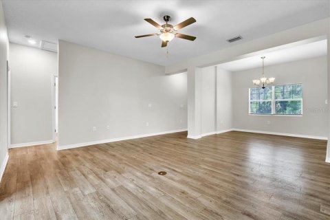 Villa ou maison à vendre à Port Charlotte, Floride: 3 chambres, 148.74 m2 № 2149922 - photo 6