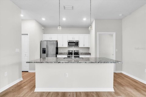 Villa ou maison à vendre à Port Charlotte, Floride: 3 chambres, 148.74 m2 № 2149922 - photo 8