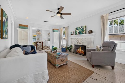 Villa ou maison à vendre à Bradenton, Floride: 3 chambres, 101.45 m2 № 2431666 - photo 5