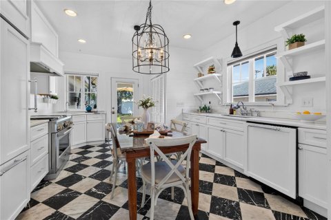 Villa ou maison à vendre à Bradenton, Floride: 3 chambres, 101.45 m2 № 2431666 - photo 6