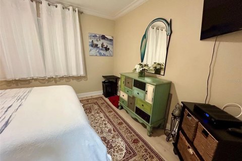 Condo in Bradenton, Florida, 2 bedrooms  № 1767881 - photo 24
