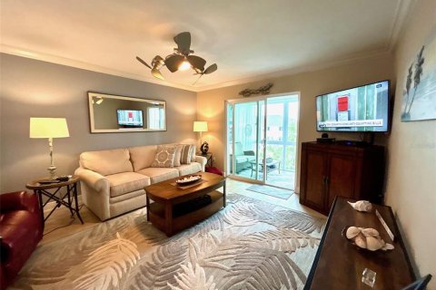 Condo in Bradenton, Florida, 2 bedrooms  № 1767881 - photo 12