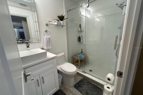 Condo in Bradenton, Florida, 2 bedrooms  № 1767881 - photo 30