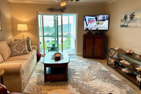Condo in Bradenton, Florida, 2 bedrooms  № 1767881 - photo 11