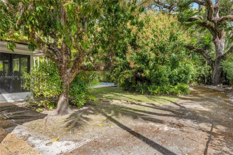 Купить виллу или дом в Корал-Гейблс, Флорида 4 спальни, 268.67м2, № 2048722 - фото 12