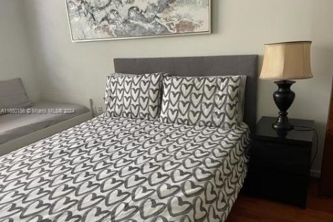Condominio en venta en Miami Beach, Florida, 1 dormitorio, 56.21 m2 № 1875458 - foto 15
