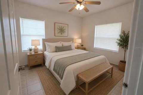 House in Orlando, Florida 2 bedrooms, 82.03 sq.m. № 2236908 - photo 7