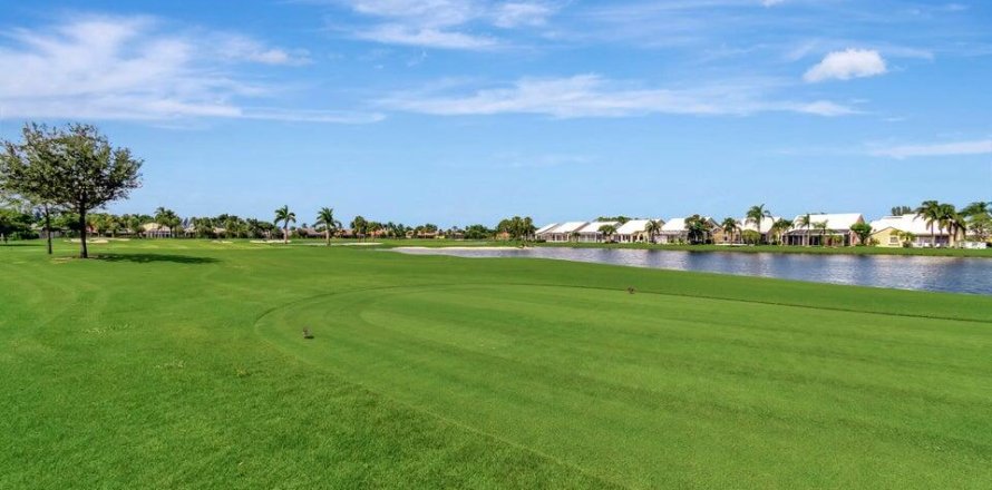 Casa en Boynton Beach, Florida 3 dormitorios, 288.74 m2 № 1181964