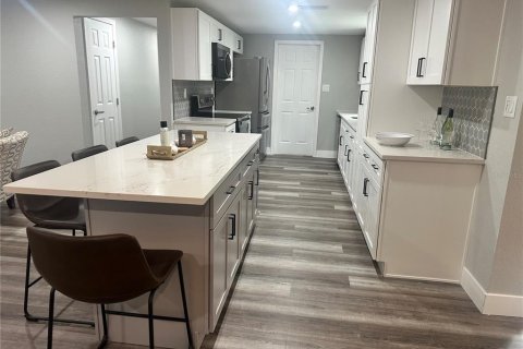 Casa en venta en Hudson, Florida, 4 dormitorios, 200.67 m2 № 1885559 - foto 6