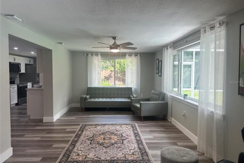 Casa en venta en Hudson, Florida, 4 dormitorios, 200.67 m2 № 1885559 - foto 11