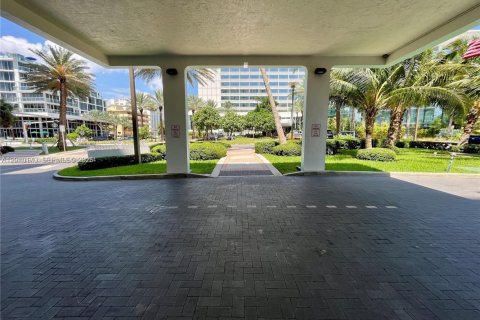 Condominio en venta en Miami Beach, Florida, 1 dormitorio, 74.04 m2 № 2075260 - foto 15