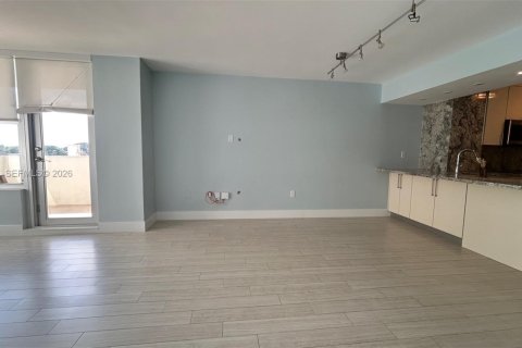 Condominio en venta en Miami Beach, Florida, 1 dormitorio, 74.04 m2 № 2075260 - foto 5