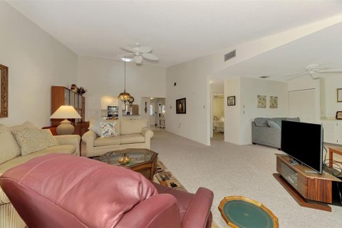 Villa ou maison à vendre à Venice, Floride: 2 chambres, 122.07 m2 № 1919373 - photo 19