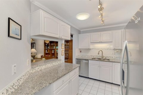 Villa ou maison à vendre à Venice, Floride: 2 chambres, 122.07 m2 № 1919373 - photo 29