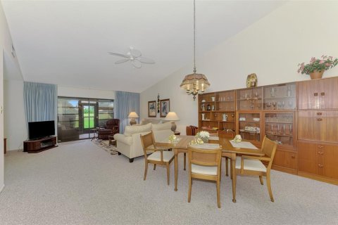 Villa ou maison à vendre à Venice, Floride: 2 chambres, 122.07 m2 № 1919373 - photo 14