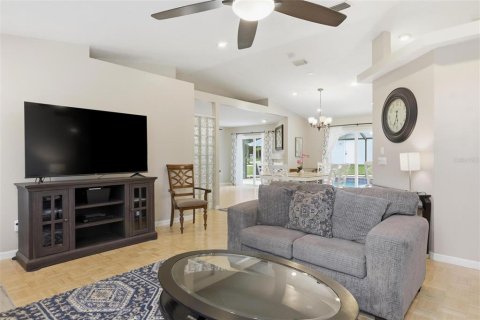 Villa ou maison à vendre à DeLand, Floride: 3 chambres, 249.07 m2 № 2315199 - photo 9