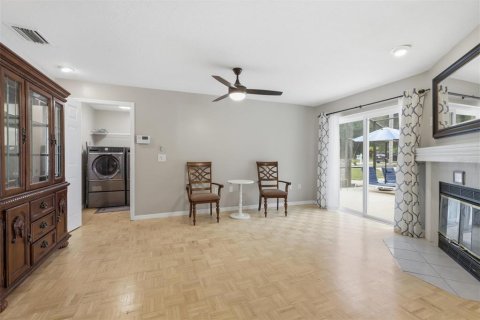 Villa ou maison à vendre à DeLand, Floride: 3 chambres, 249.07 m2 № 2315199 - photo 12