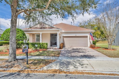 House in Groveland, Florida 2 bedrooms, 180.23 sq.m. № 2122731 - photo 3