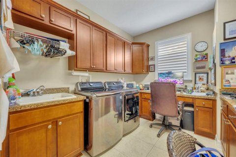 House in Groveland, Florida 2 bedrooms, 180.23 sq.m. № 2122731 - photo 30