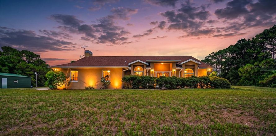Casa en Venice, Florida 3 dormitorios, 203.73 m2 № 2266955