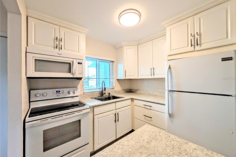 Copropriété à vendre à Bradenton, Floride: 1 chambre, 53.51 m2 № 2157718 - photo 2