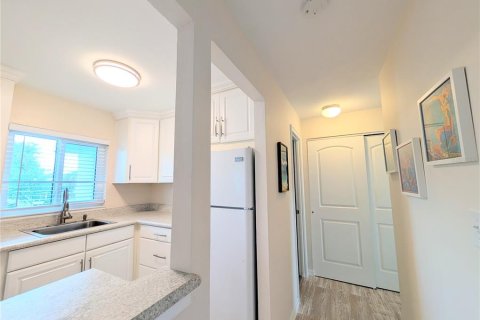 Copropriété à vendre à Bradenton, Floride: 1 chambre, 53.51 m2 № 2157718 - photo 7