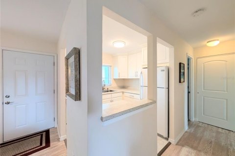 Copropriété à vendre à Bradenton, Floride: 1 chambre, 53.51 m2 № 2157718 - photo 9