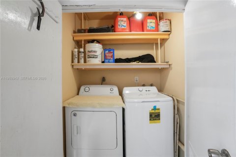 Condominio en venta en Miami, Florida, 2 dormitorios, 91.51 m2 № 2006033 - foto 20