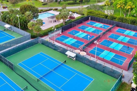 Condo in Coconut Creek, Florida, 3 bedrooms № 2051705 - photo 17