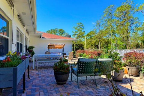 House in Orlando, Florida 4 bedrooms, 329.99 sq.m. № 1716443 - photo 12