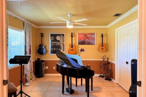House in Orlando, Florida 4 bedrooms, 329.99 sq.m. № 1716443 - photo 30