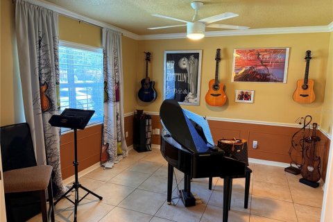 House in Orlando, Florida 4 bedrooms, 329.99 sq.m. № 1716443 - photo 29
