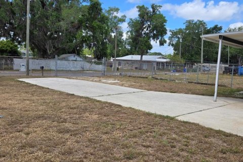 Immobilier commercial à louer à Winter Haven, Floride № 1717967 - photo 3