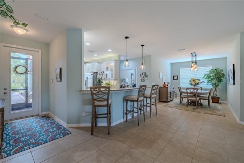 House in Wimauma, Florida 2 bedrooms, 167.22 sq.m. № 2391360 - photo 8