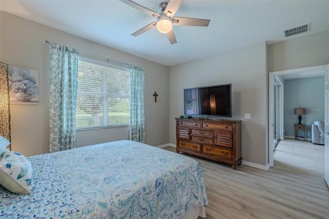 House in Wimauma, Florida 2 bedrooms, 167.22 sq.m. № 2391360 - photo 30