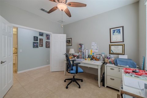 House in Wimauma, Florida 2 bedrooms, 167.22 sq.m. № 2391360 - photo 19