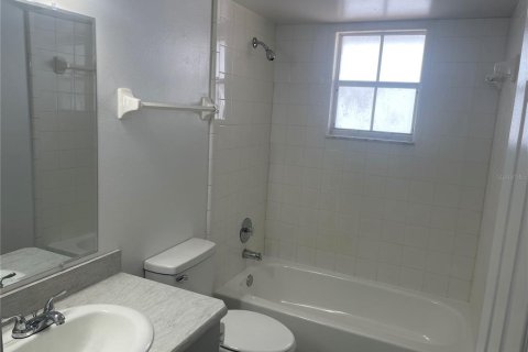 Villa ou maison à vendre à DeLand, Floride: 3 chambres, 121.05 m2 № 1635029 - photo 18