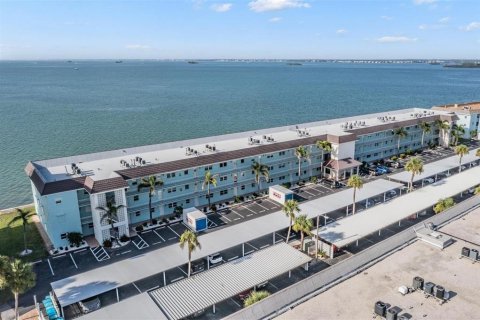 Condo in Dunedin, Florida, 2 bedrooms  № 1869128 - photo 2
