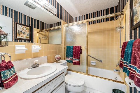 Condo in Dunedin, Florida, 2 bedrooms  № 1869128 - photo 27