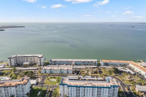 Condo in Dunedin, Florida, 2 bedrooms  № 1869128 - photo 7