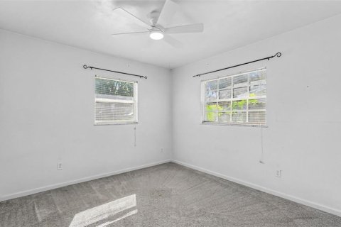 Casa en venta en Lakeland, Florida, 6 dormitorios, 292.83 m2 № 2386101 - foto 24
