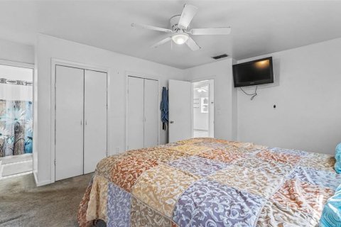 Casa en venta en Lakeland, Florida, 6 dormitorios, 292.83 m2 № 2386101 - foto 28
