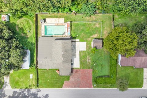 Casa en venta en Lakeland, Florida, 6 dormitorios, 292.83 m2 № 2386101 - foto 4