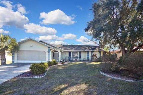 Villa ou maison à Port Charlotte, Floride 3 chambres, 156.17 m2 № 2142133