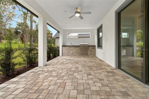 House in Brooksville, Florida 4 bedrooms, 235.23 sq.m. № 2403360 - photo 28