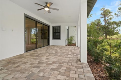 House in Brooksville, Florida 4 bedrooms, 235.23 sq.m. № 2403360 - photo 30